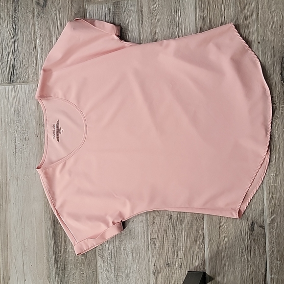 2 YOUNG USA Blouses - Picture 2 of 5